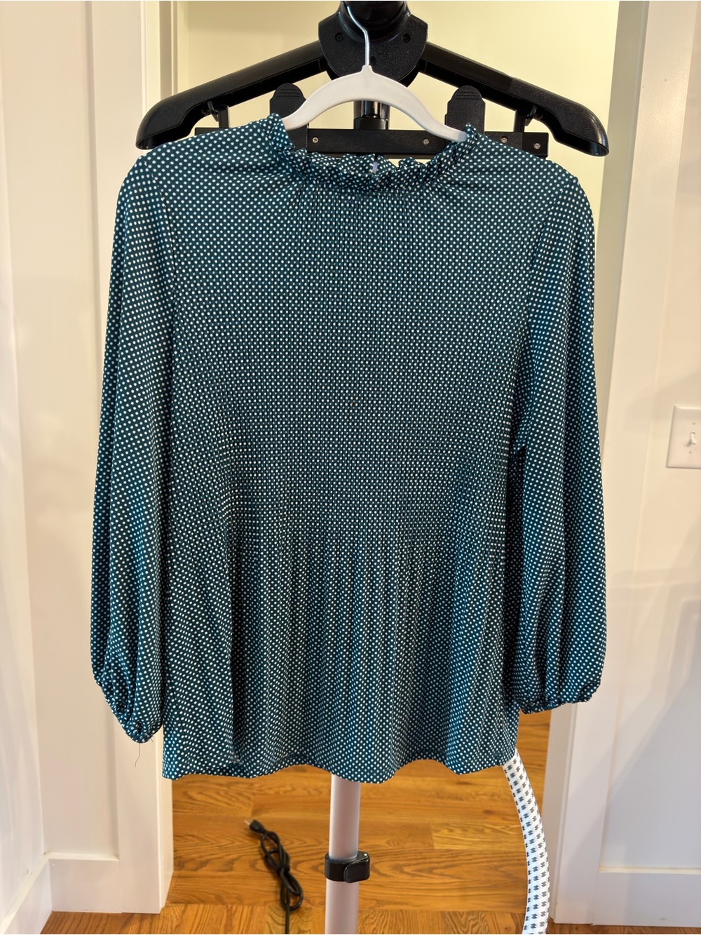 Adrianna Papell Women’s Teal Polka Dot Long-Sleeve Blouse